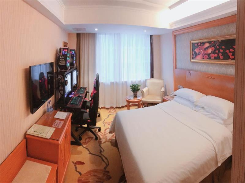 Vienna Hotel Zhongshan Central Coach Station Changzhou エクステリア 写真